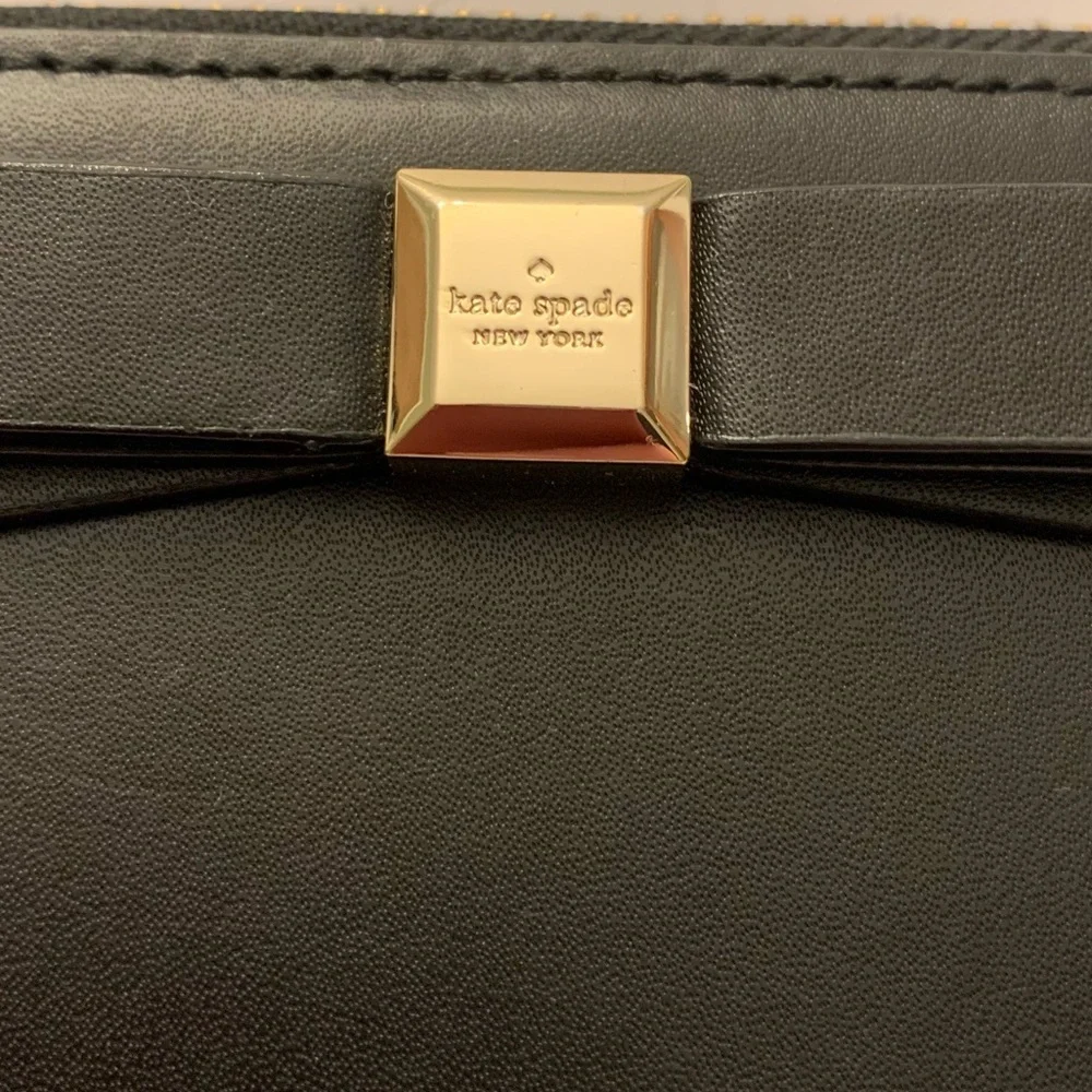 Kate Spade Montford Park Nisha Bow Wallet - LNC